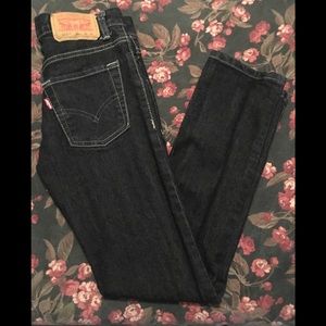 Boys Levi’s 510 skinny jeans.